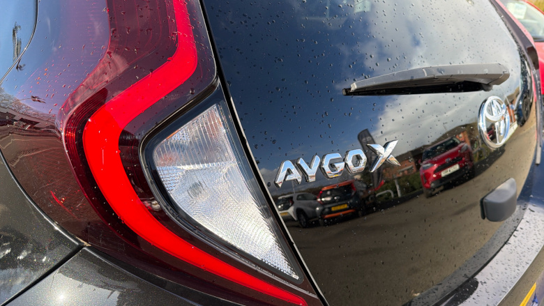 Toyota Aygo X 1.0 VVT-i Edge 5dr Auto Petrol Hatchback